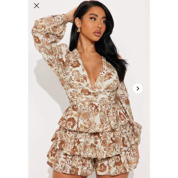 Fashion Nova Danielle Romper - Picture 1 of 6